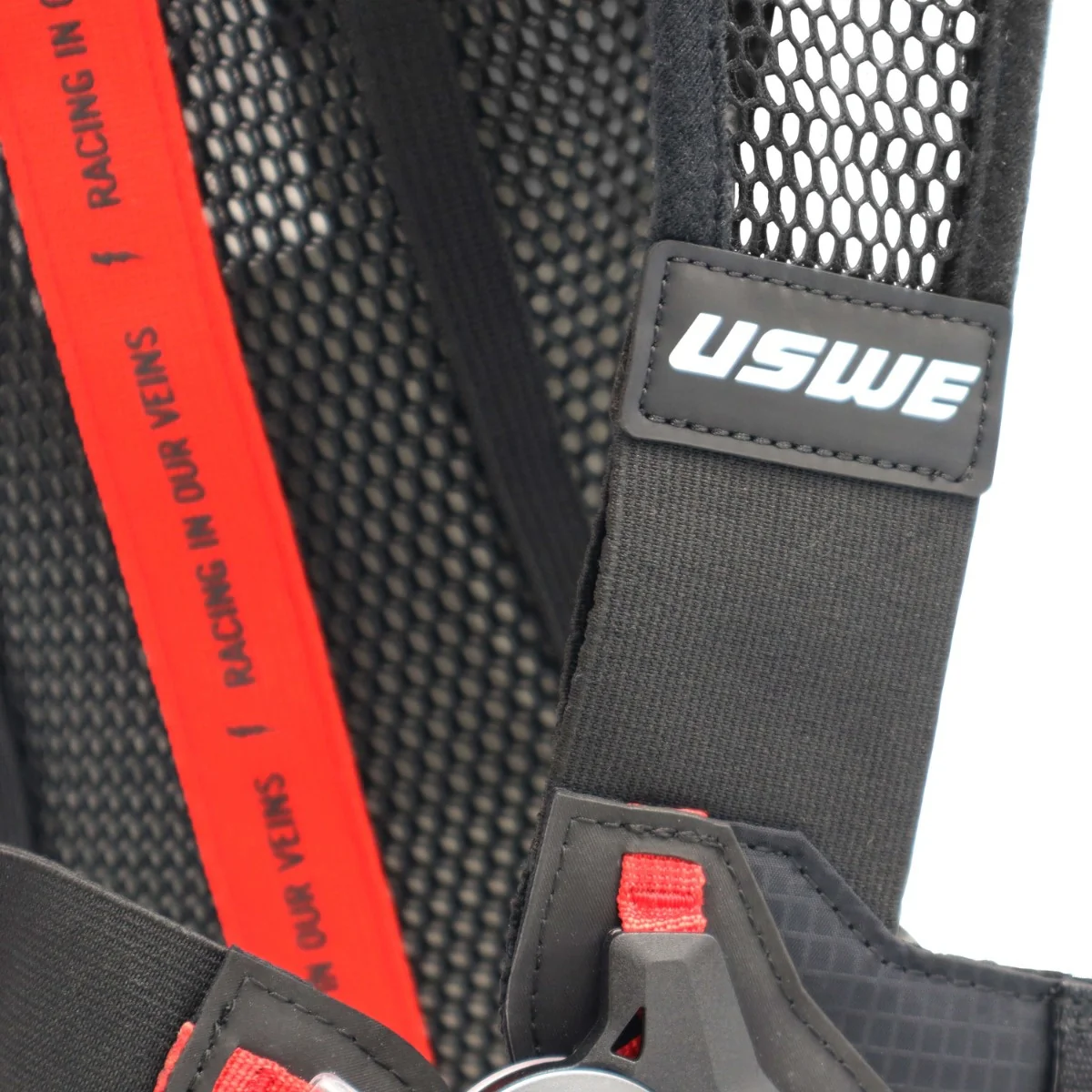 USWE Race 2.0 2L Hydration Pack - White - Image 3