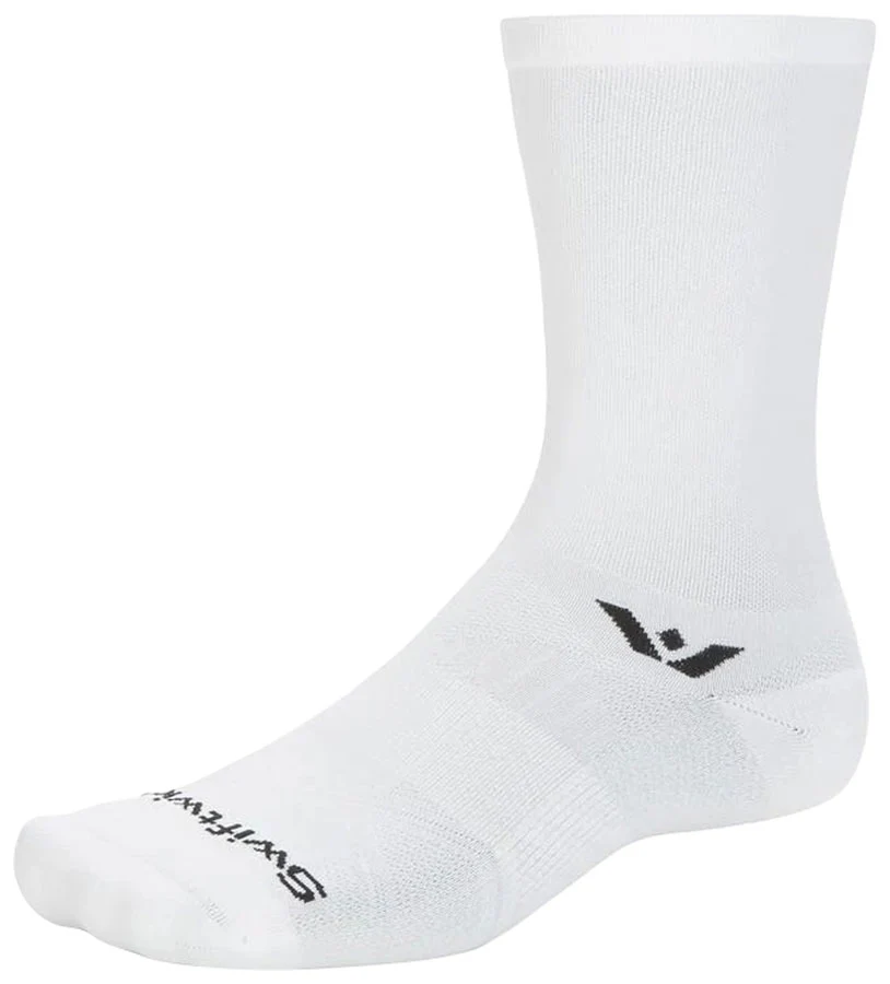 Swiftwick Aspire Crew Socks - Circuit White - Medium