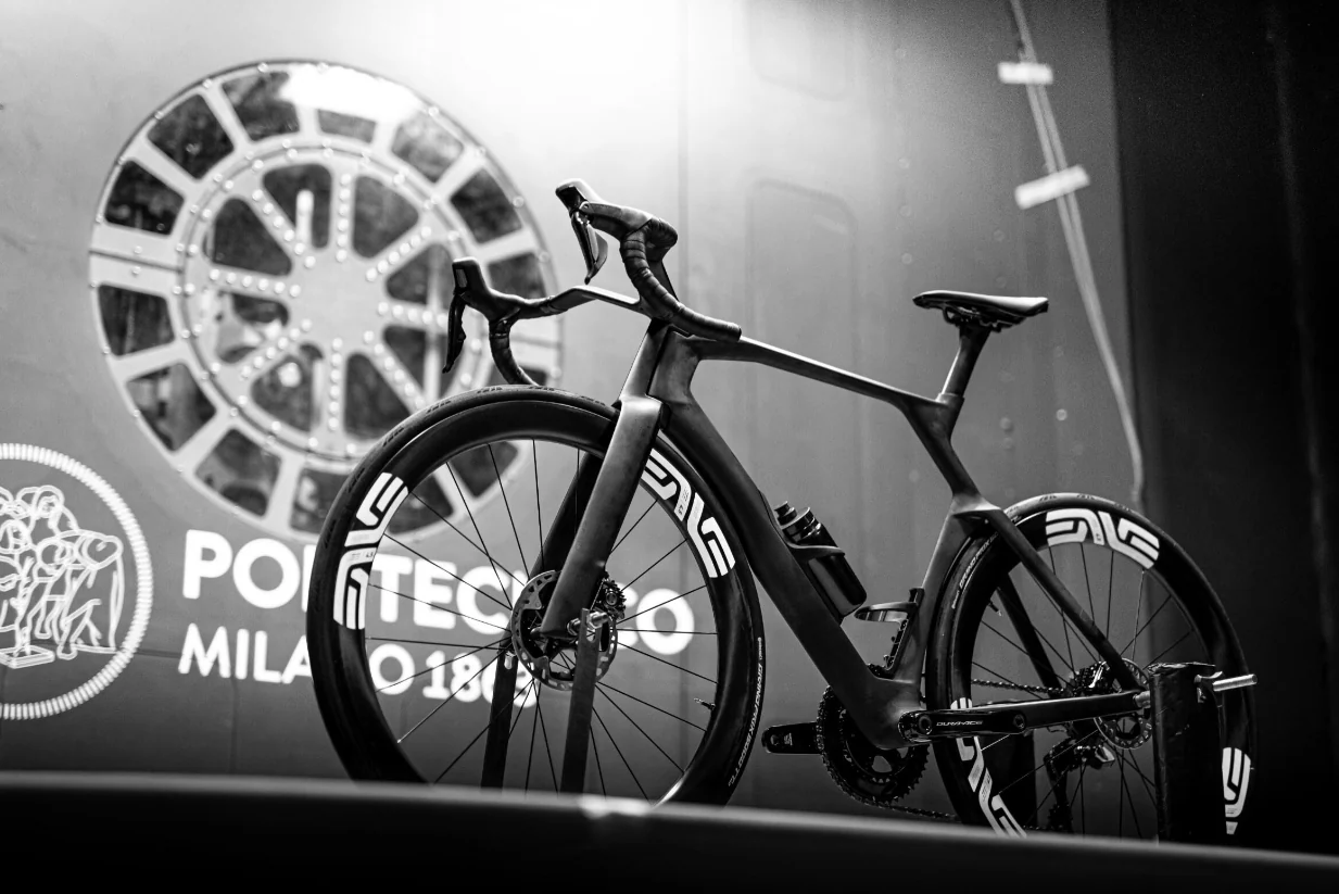 Colnago Y1Rs Frameset - Image 10